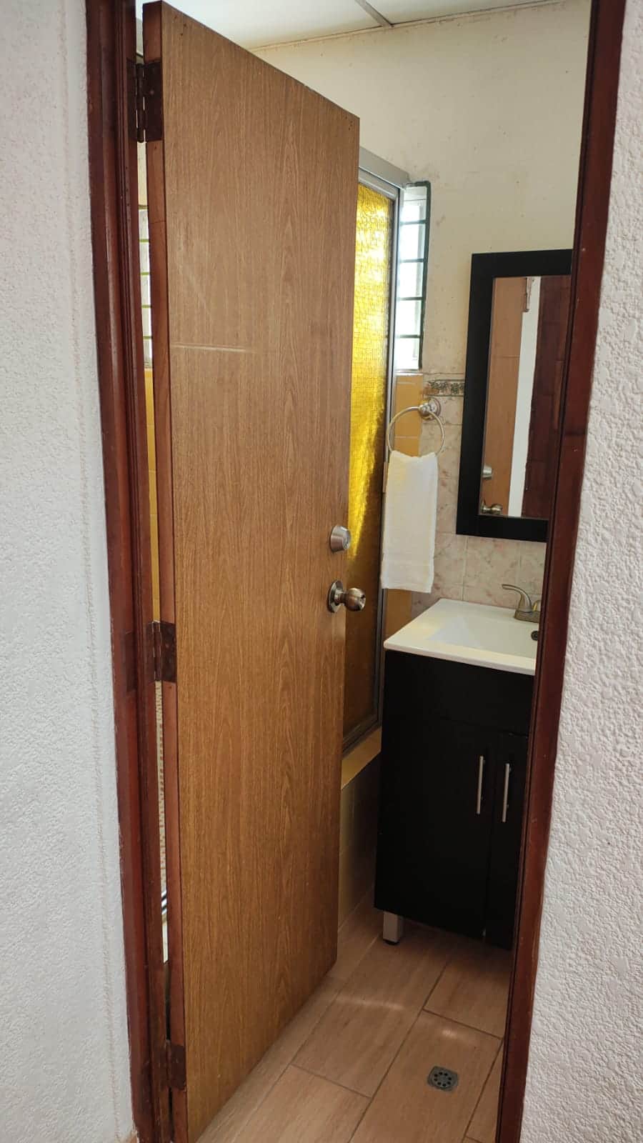 WhatsApp Image 2025-11-08 at 15.44