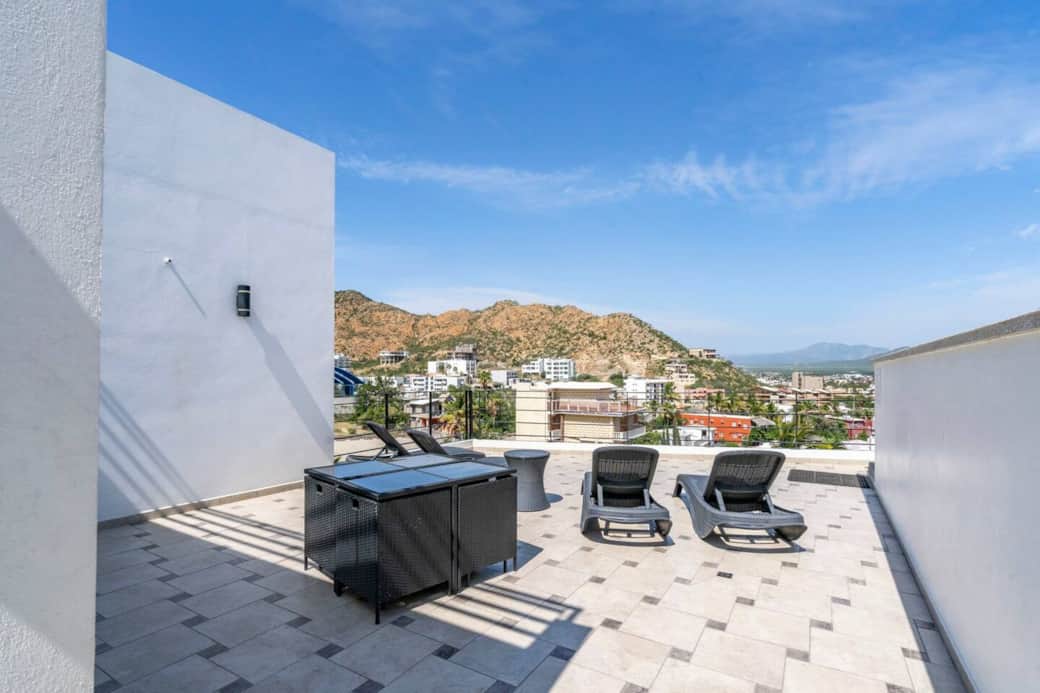 07aa7fc1 1fcc 4763 b5e5 c22c59f76b8a