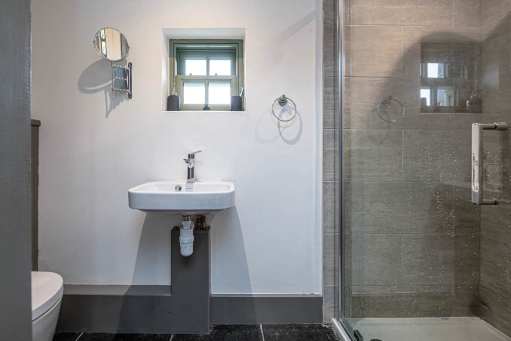 En-suite shower room