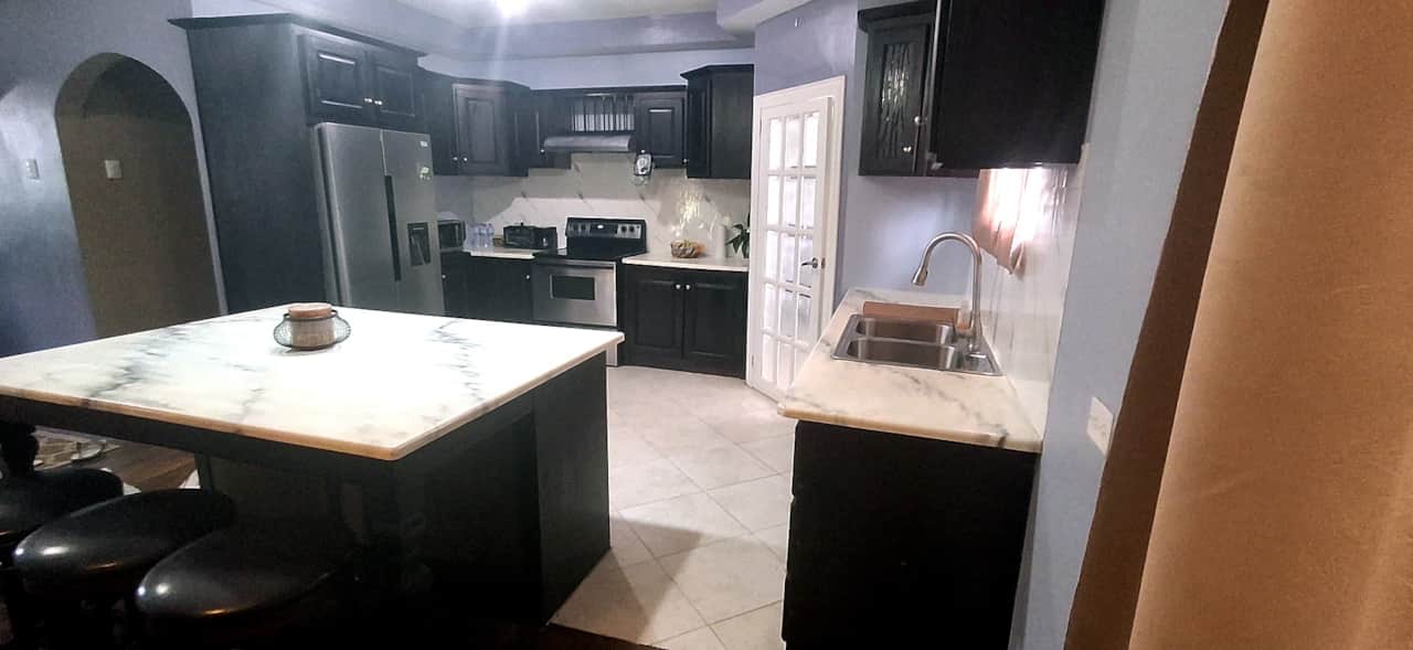 Bacolet apartment 14