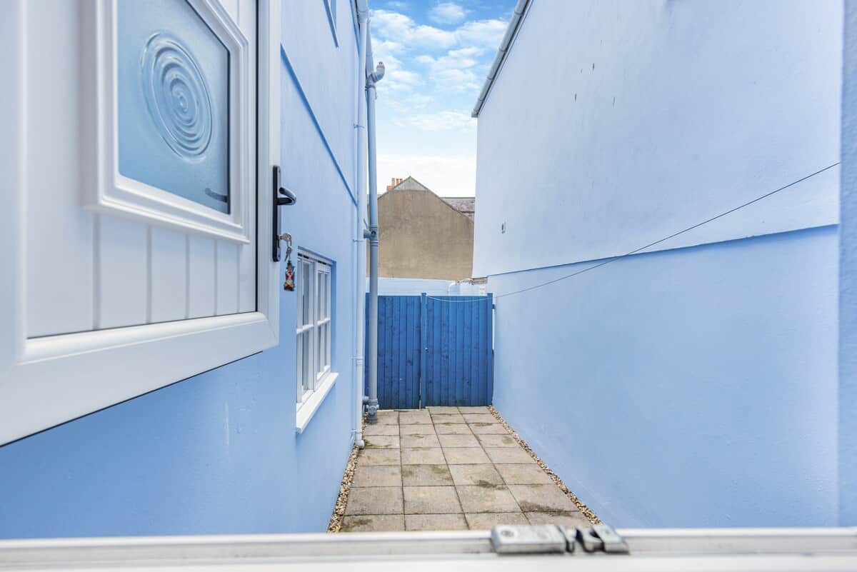 courtyard patio