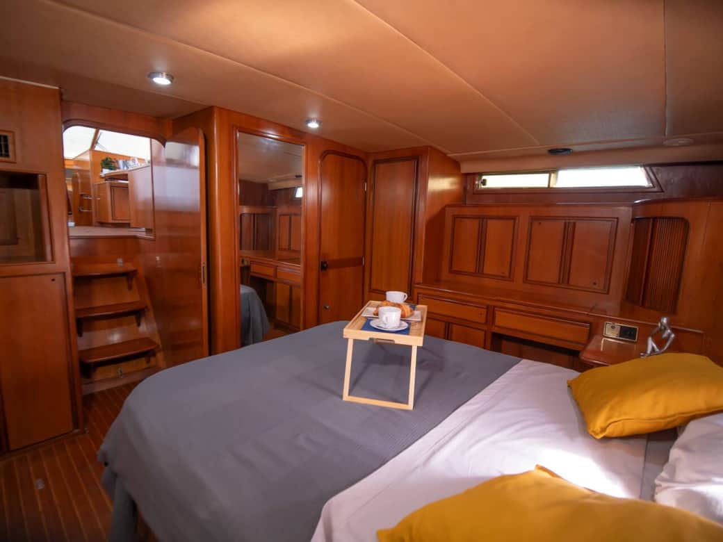 Suite "Roald Amundsen"