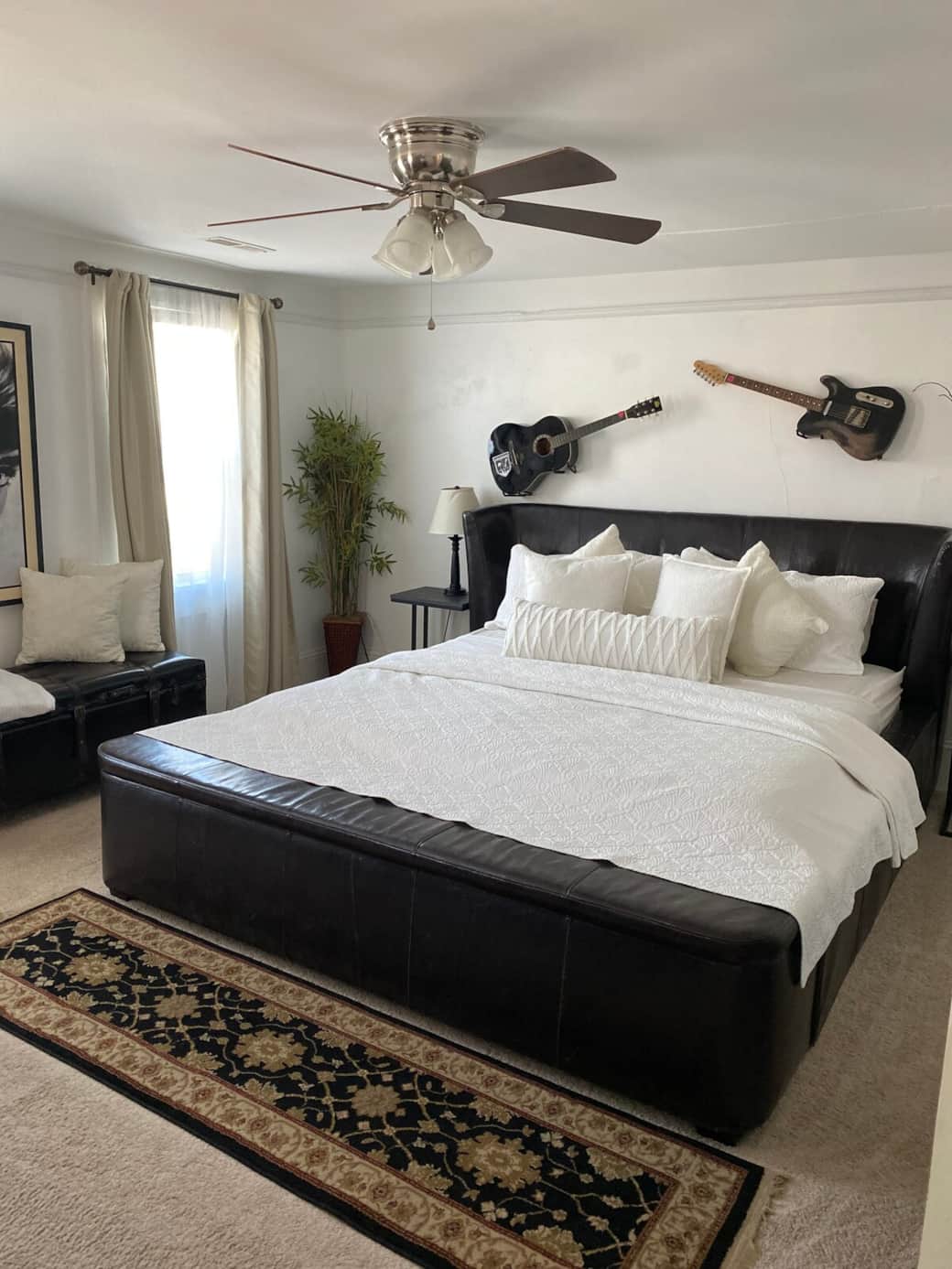 Extra sheets, blankets, abs pillows are stored in the bin at the foot of the bed Extra sheets, blankets, abs pillows are stored in the bin at the foot of the bed