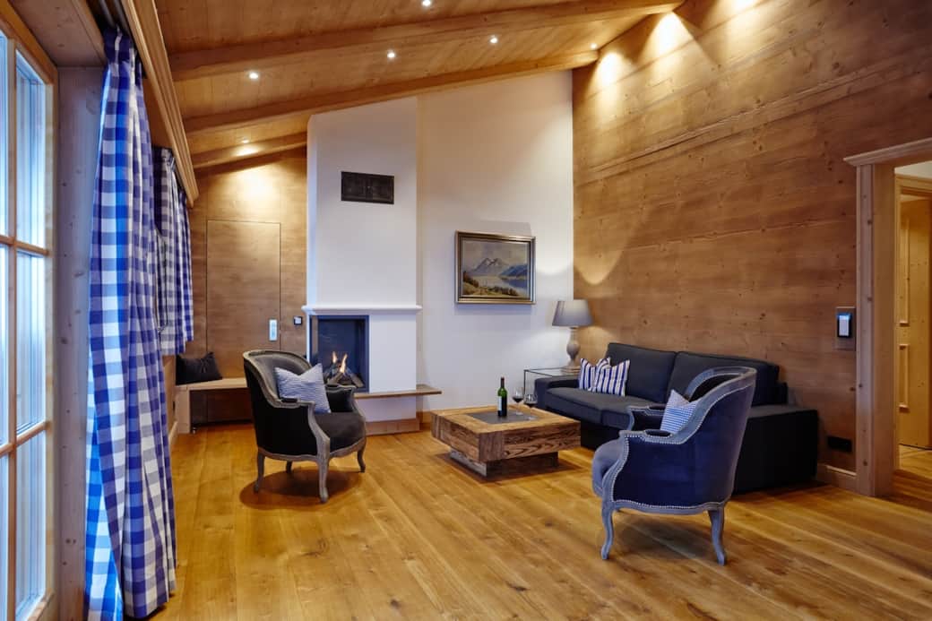 Wohnzimmer mit Gaskamin Wohnzimmer mit Gaskamin