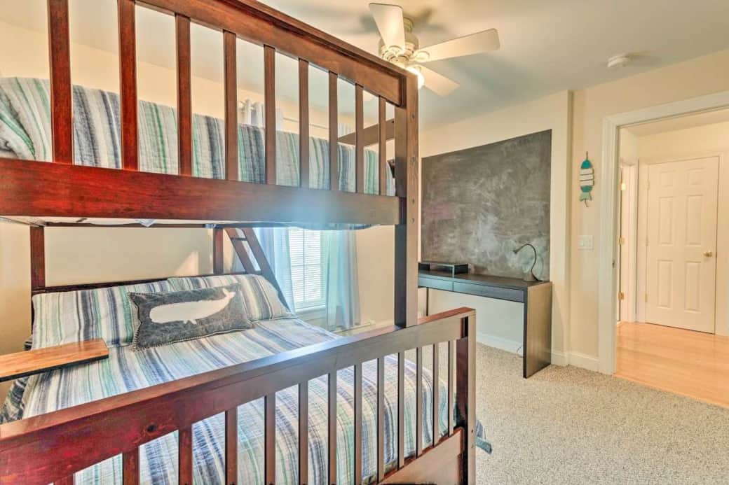 Bedroom with Bunks