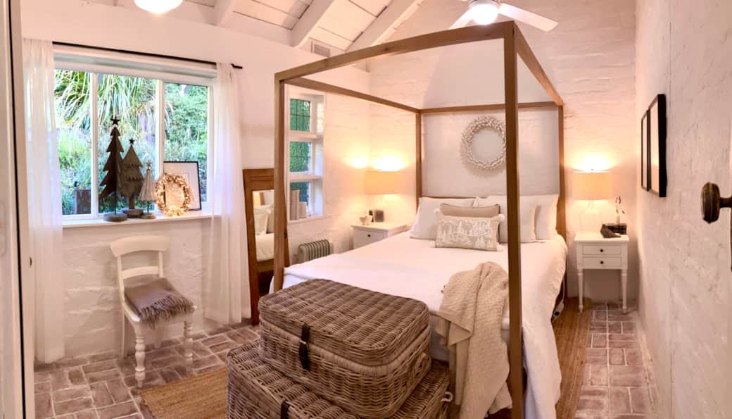 This dreamy new four poster bed invites slumber. Electric blanket, ceiling fan, wardrobe all on hand This dreamy new four poster bed invites slumber. Electric blanket, ceiling fan, wardrobe all on hand