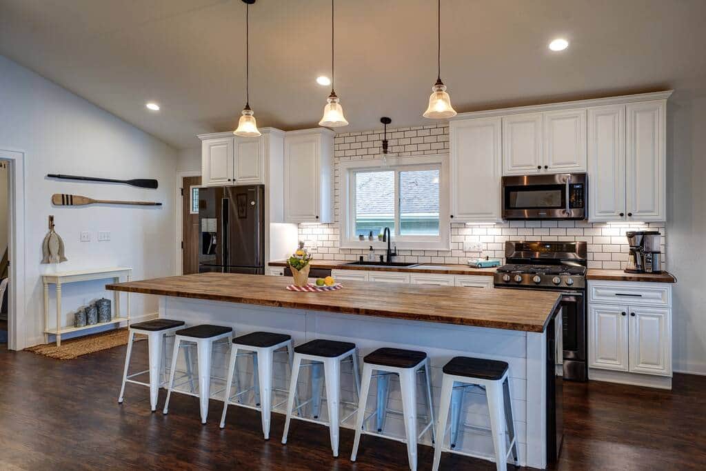 Breakfast bar