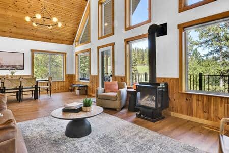 Main Floor Living Room