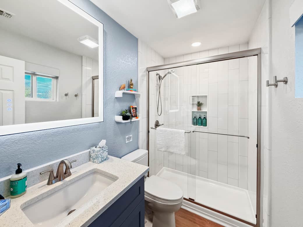 Primary bathroom ensuite