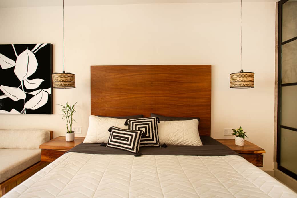 202 C King Bed 8Q9B9587 202 C King Bed 8Q9B9587