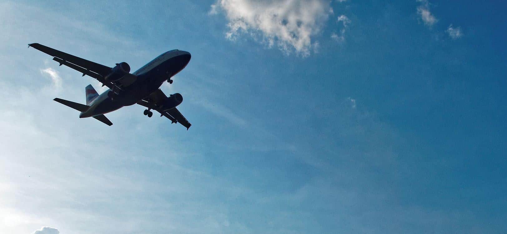 https://l.icdbcdn.com/oh/b78fa810-cc2f-4834-b271-1e6b77182014.jpg?w=2080-2