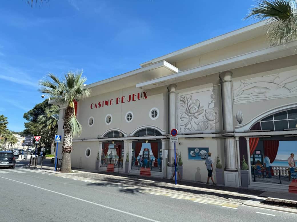 Casino de Sainte Maxime face à la mer