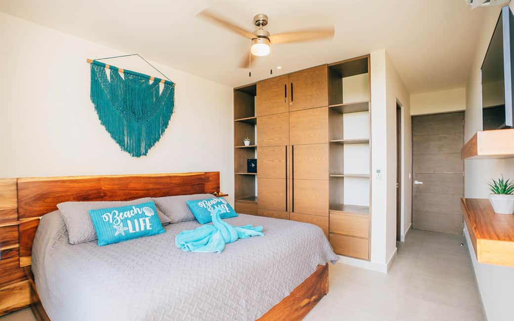 Room 1