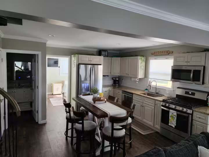 Fully equipped kitchen