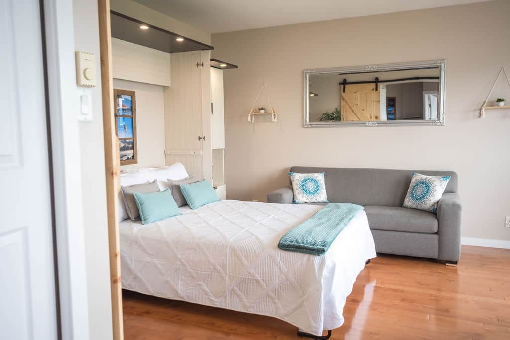 Second bedroom with Queen Murphy Bed and Convertible Double Sofa Bed