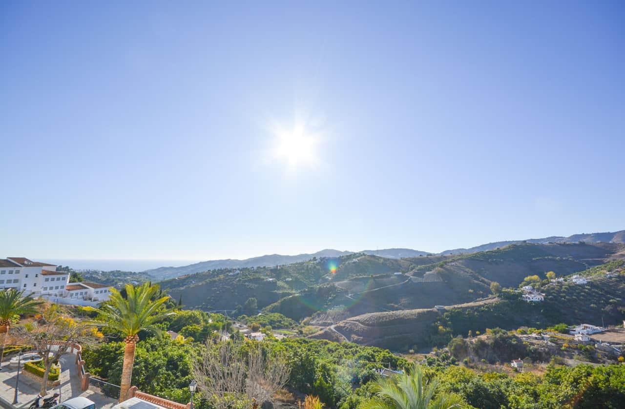 LA FUENTE, FRIGILIANA