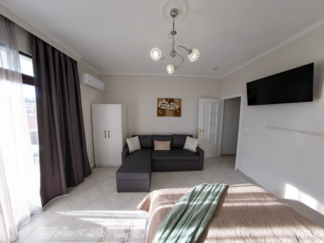 Del Sol 6 Meteora Luxurious Family Suites