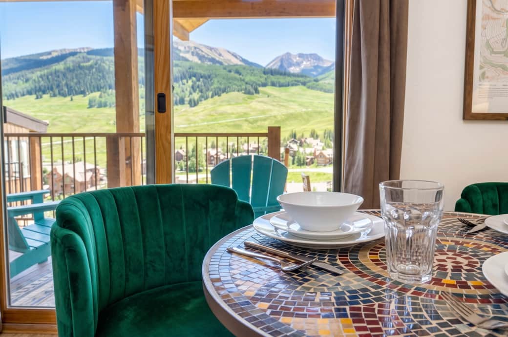 Easily jump off the trail and back to your condo for a relaxing lunch.