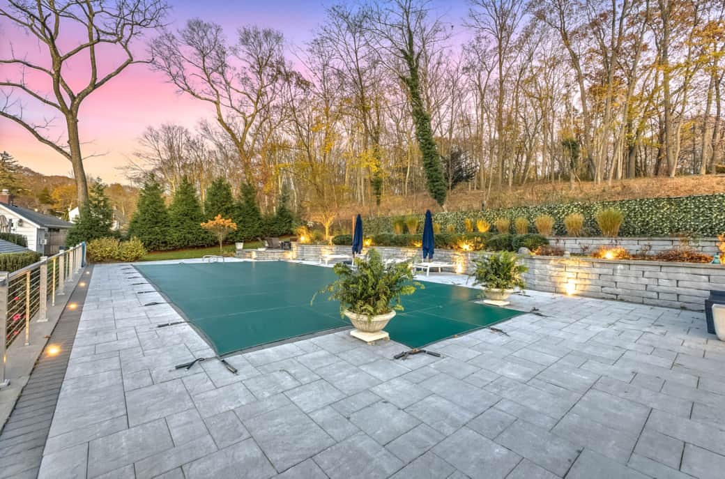 258 Christian Ave-13 258 Christian Ave-13