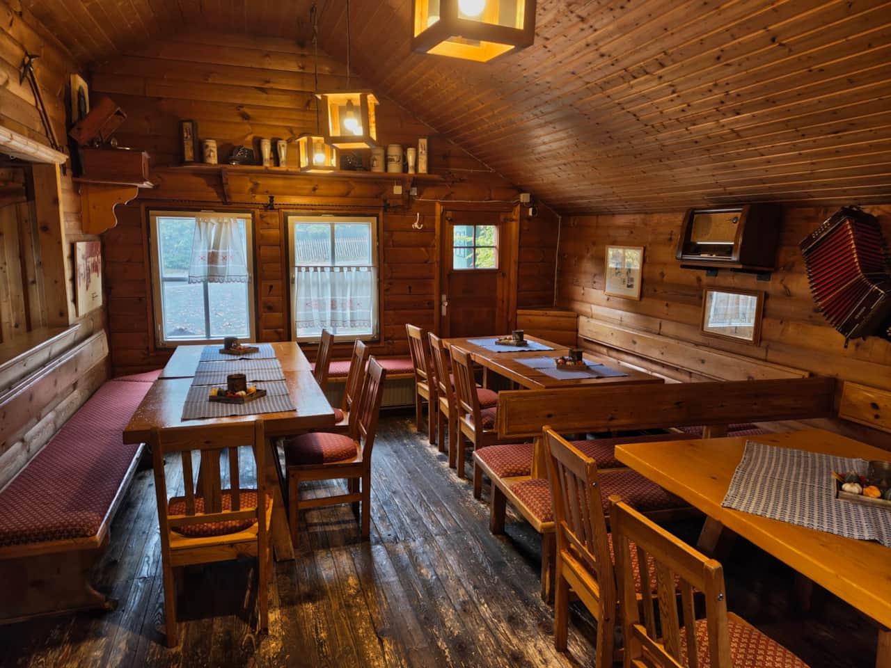 Die Skihütte