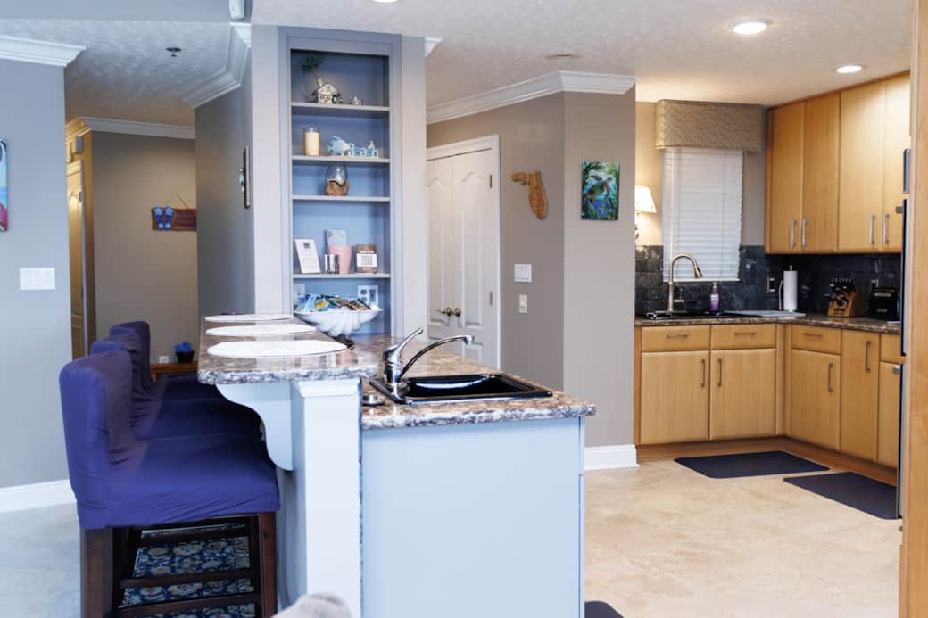 Kitchen Bar and Kitchen renteaglesperch.com 