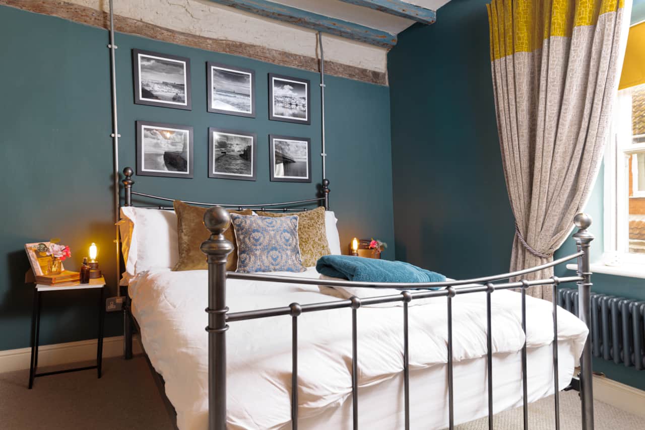 Shipmates Scarborough bedroom