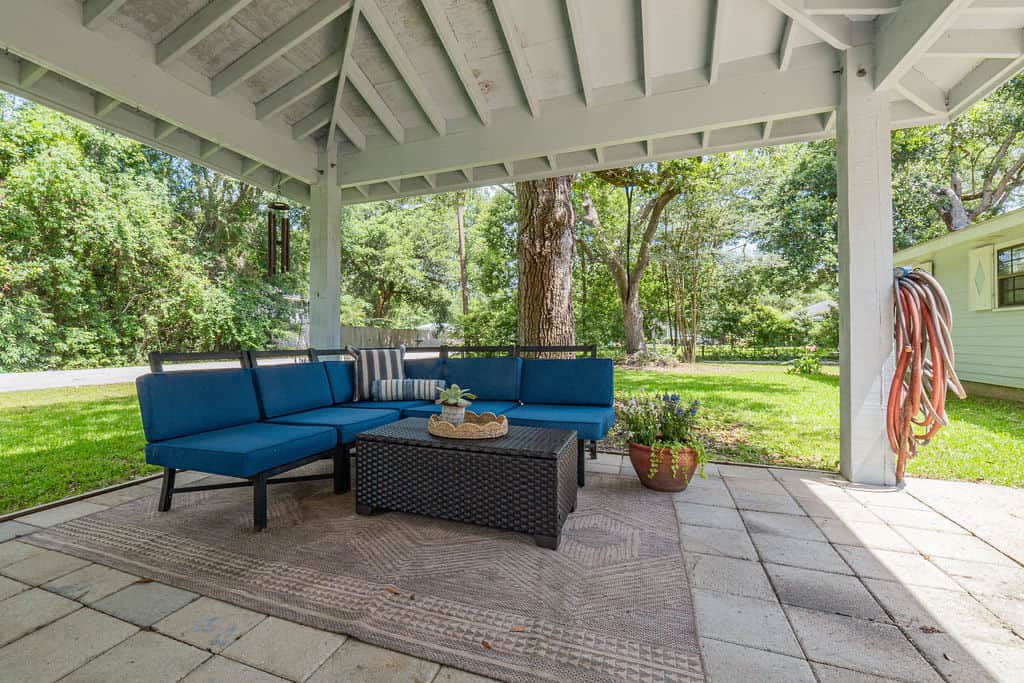 Pergola Seating
