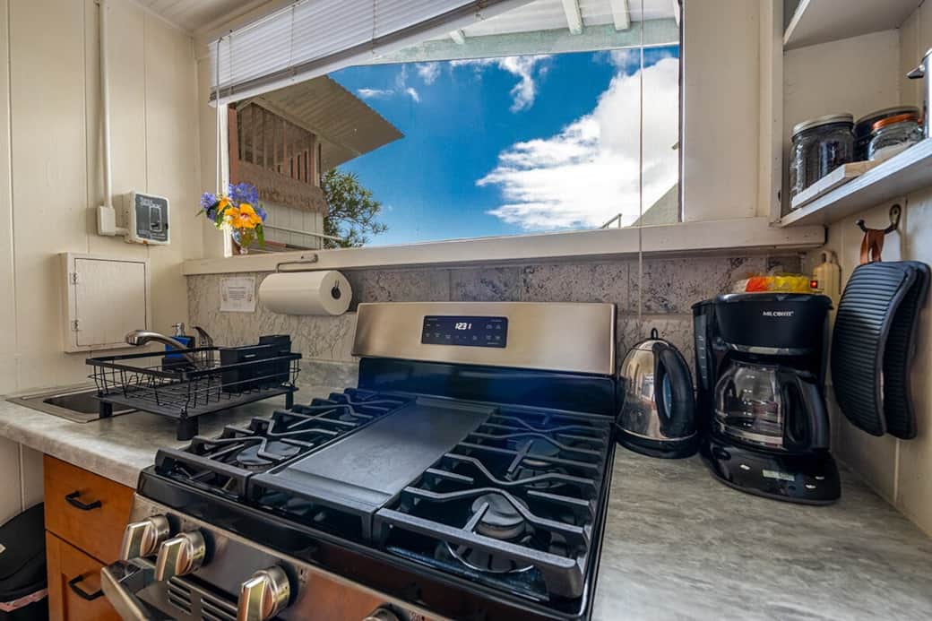 Private kitchen with full-size stove, oven and refrigerator