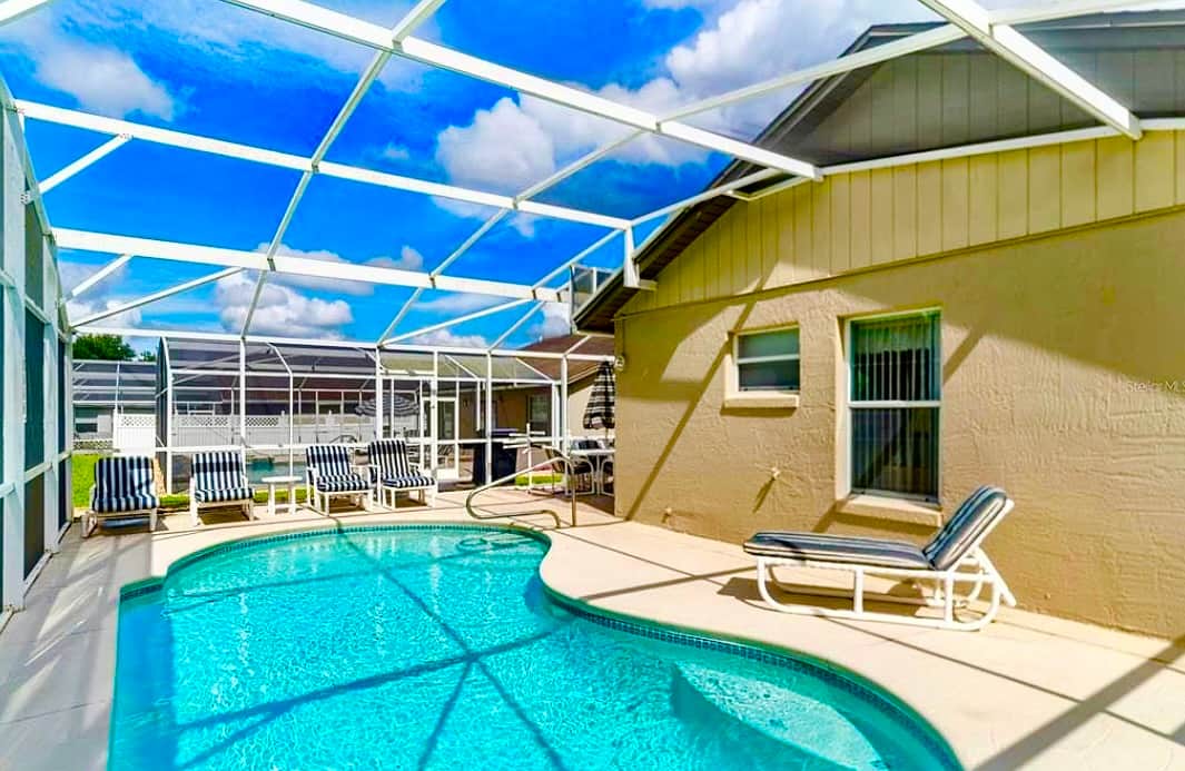 Plenty of loungers and chairs to relax in the Florida sunshine