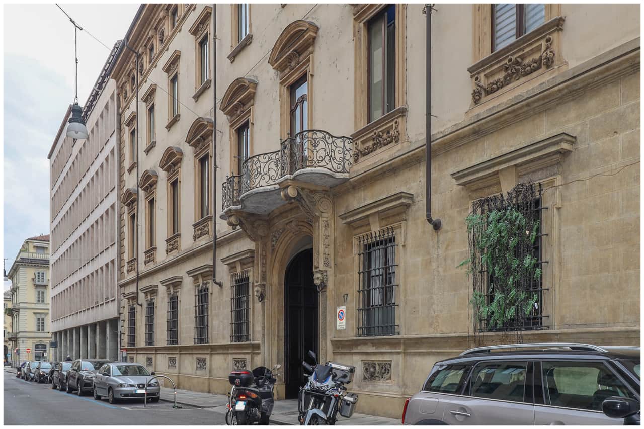 Via Pomba 17 B&B TO