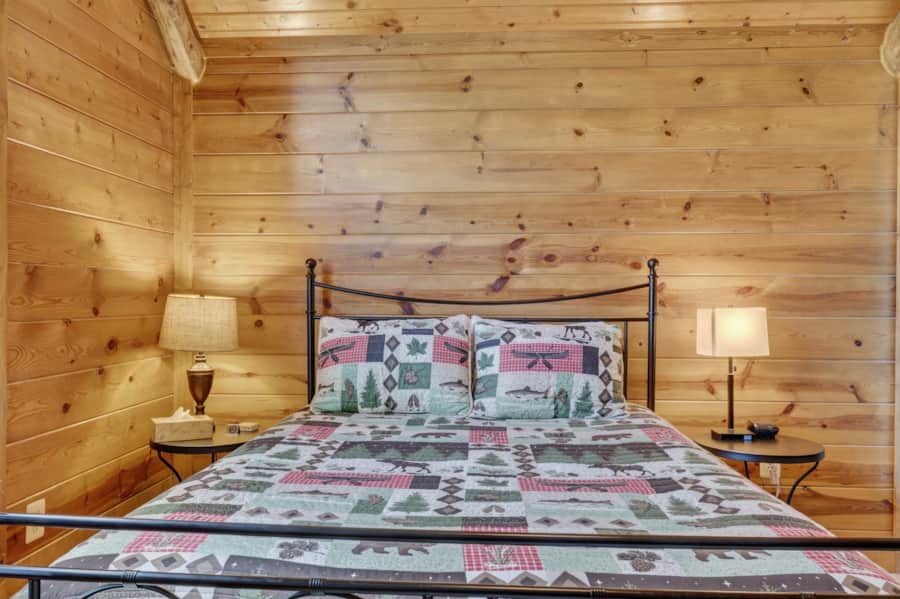 Queen bed with nightstands