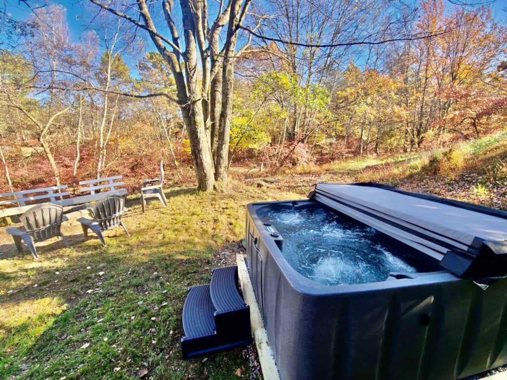 Hot tub Hot tub