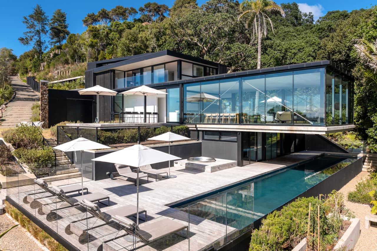 POOL TERRACE