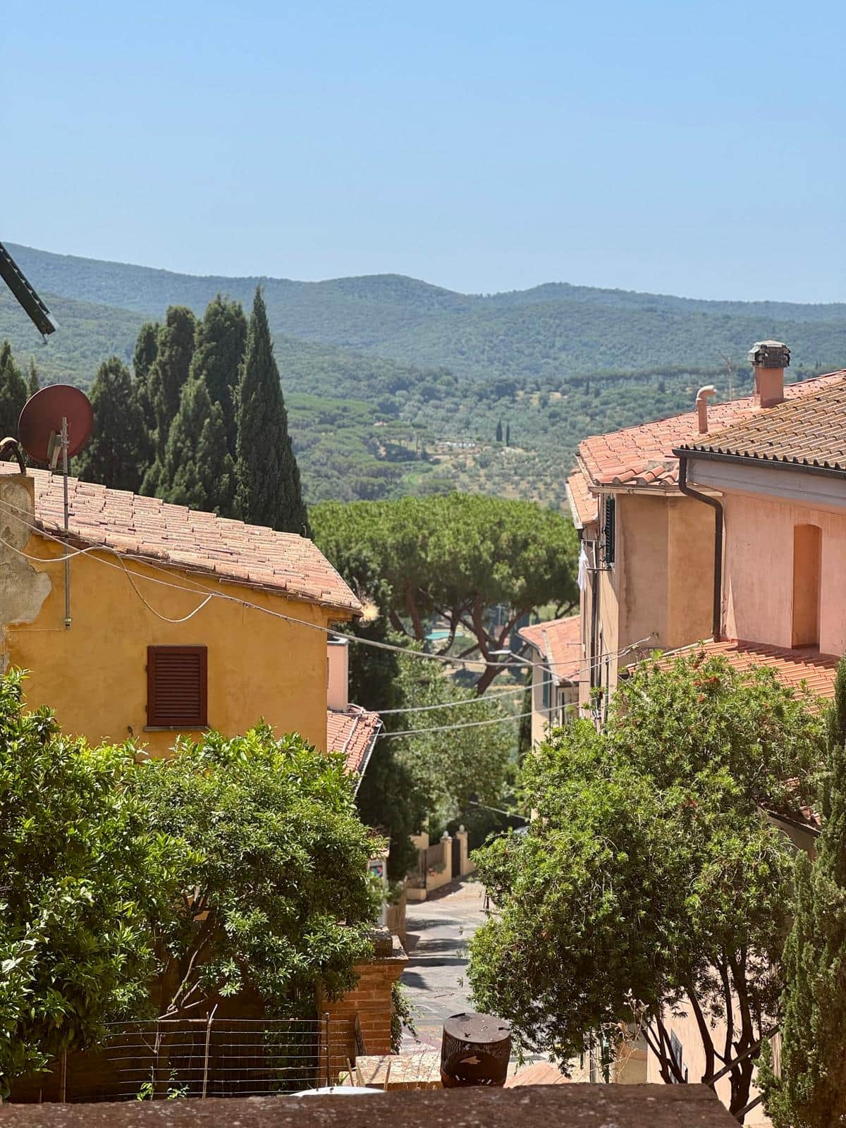 Scorcio bar Abgolo di Giosuè