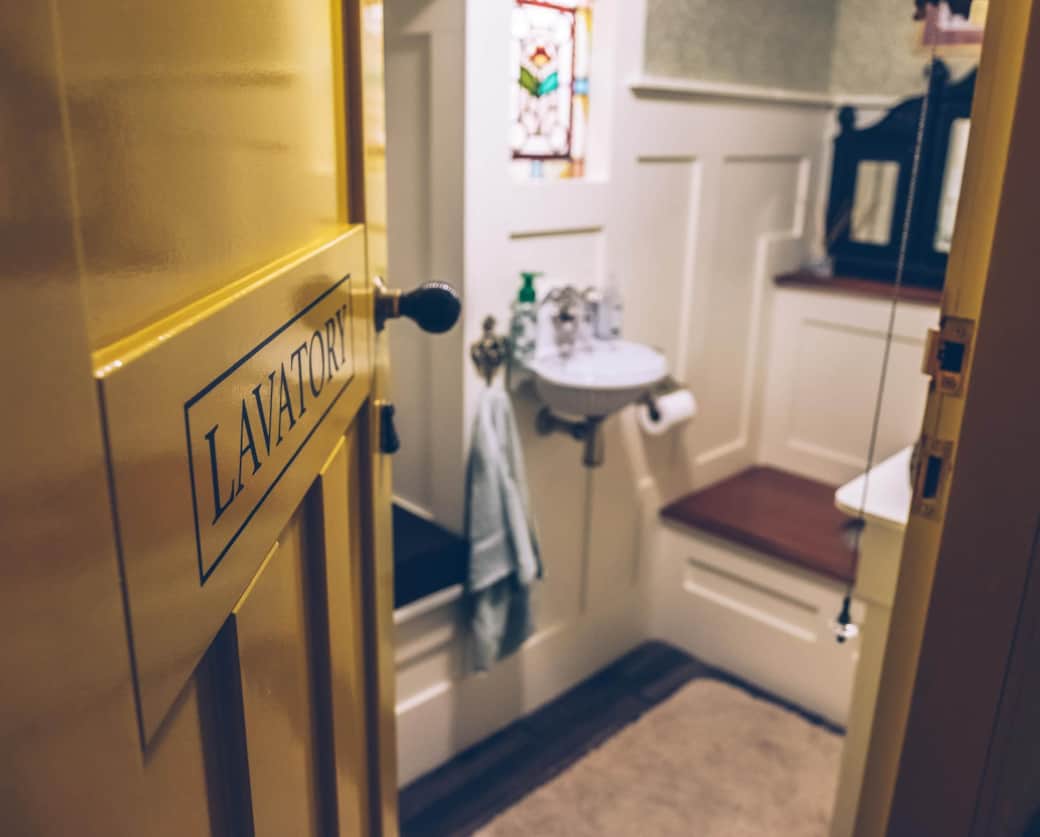 Lavatory