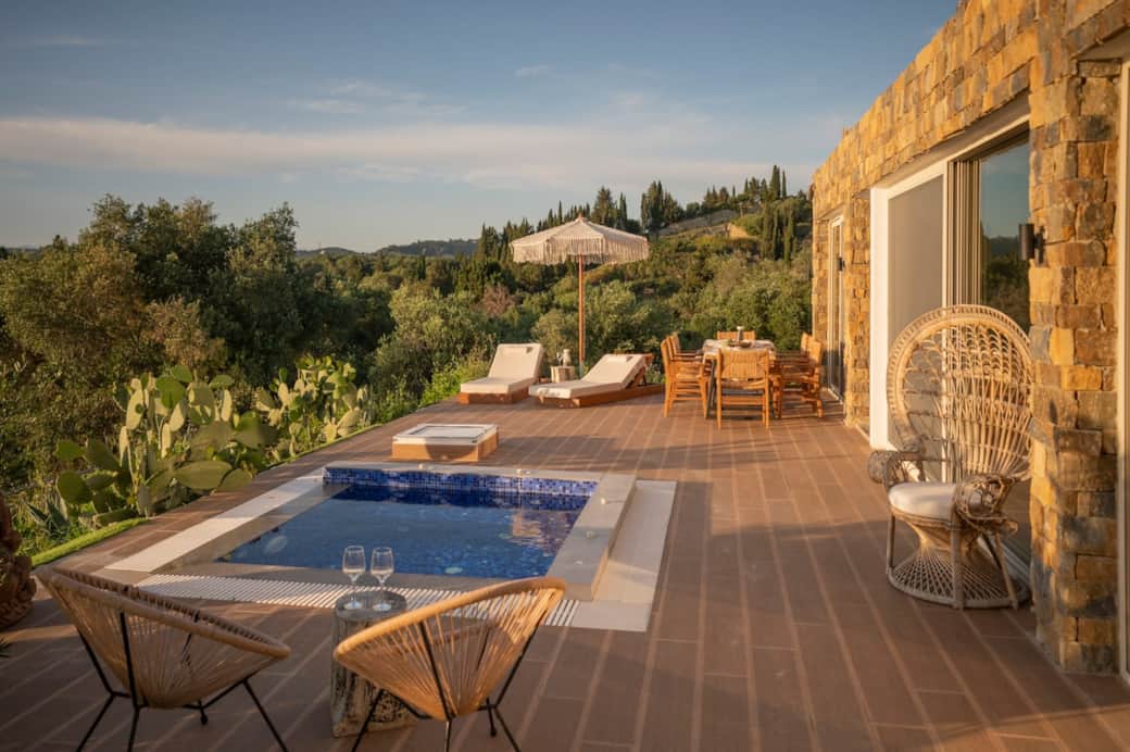 Your own little spa corner, surrounded by nature Your own little spa corner, surrounded by nature