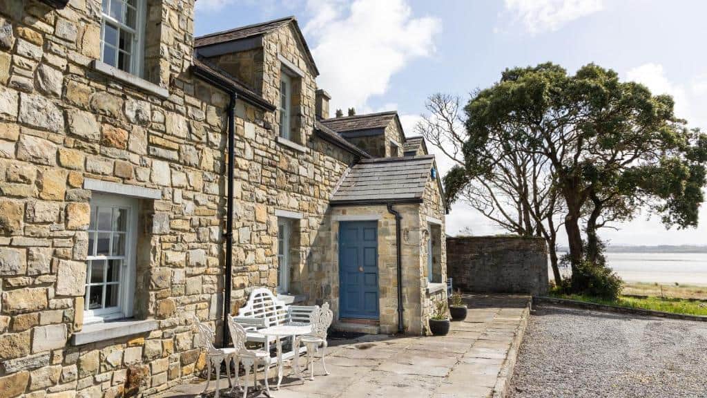 Lissadell on the Beach - Exterior