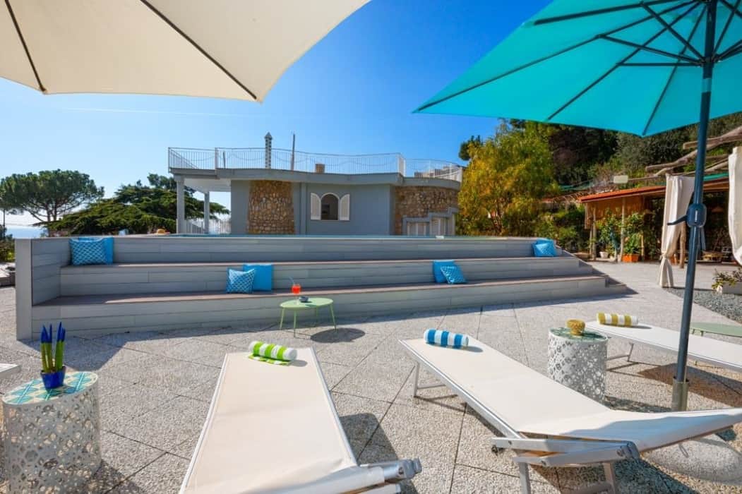 Beautiful 8-bedroom villa with private pool on the Amalfi Coast