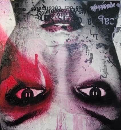 Original masked portrait in AZULIS Apartments #7