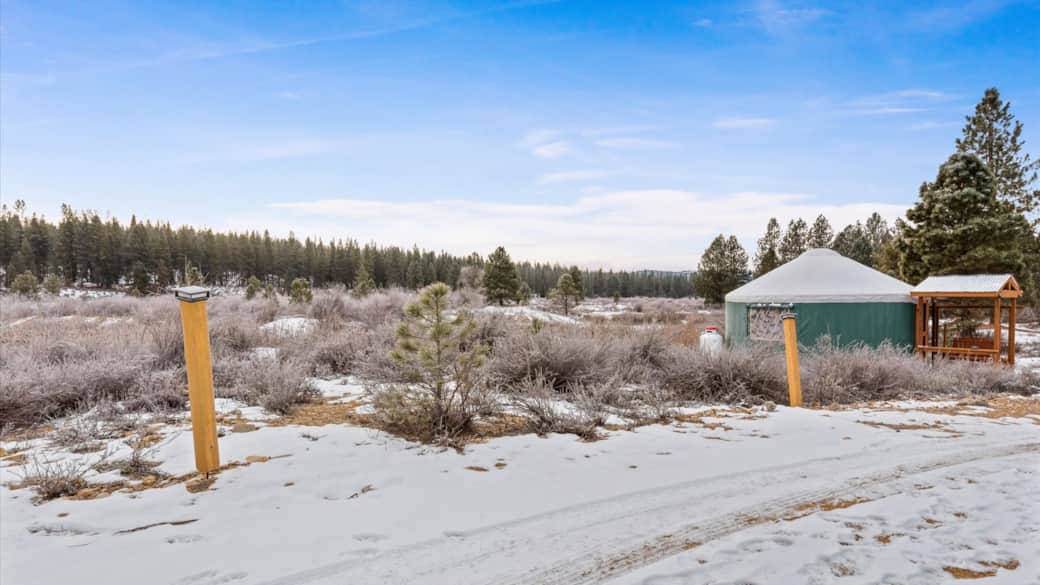 Yurt 1 Exterior