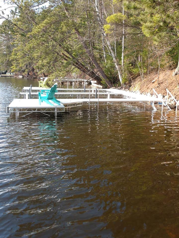 Wanderlust Dock With Teal Chairs