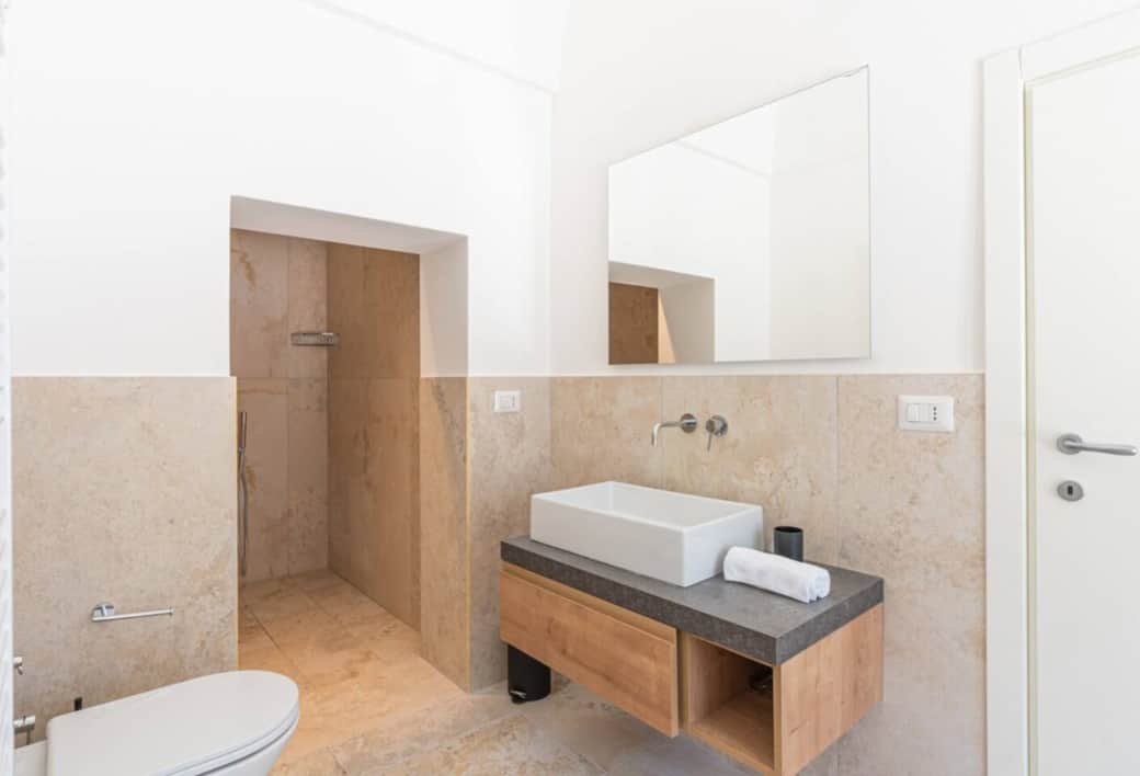The Trulli room en-suite 