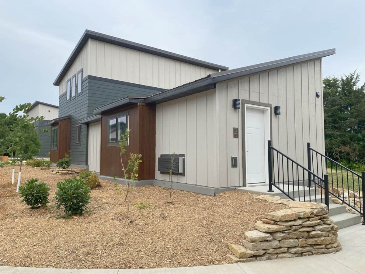 Bluffside Gardens Redbud Series Unit 7A Pet Friendly Villa in Decorah