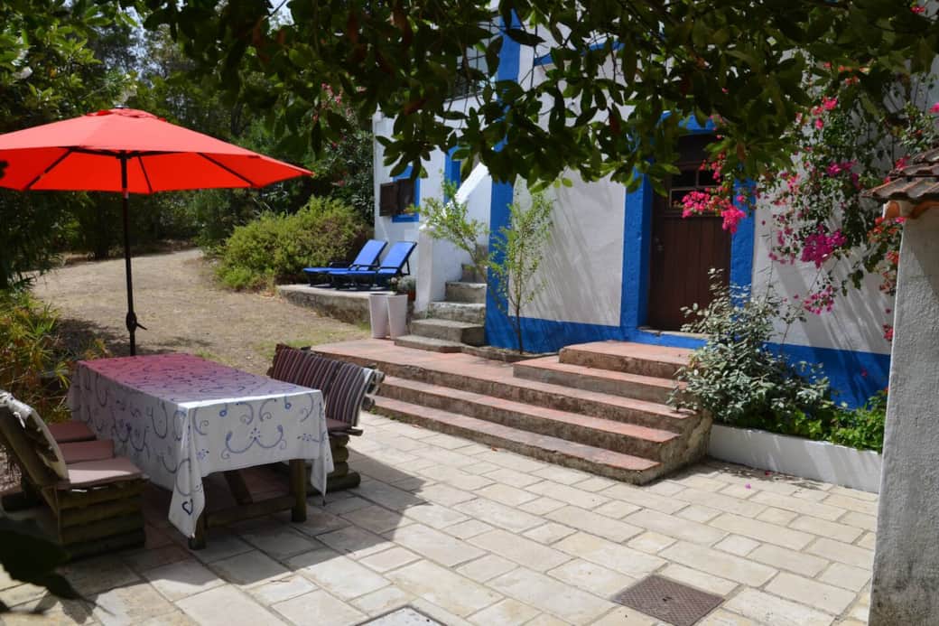 Patio between room 1 and 2 Patio between room 1 and 2