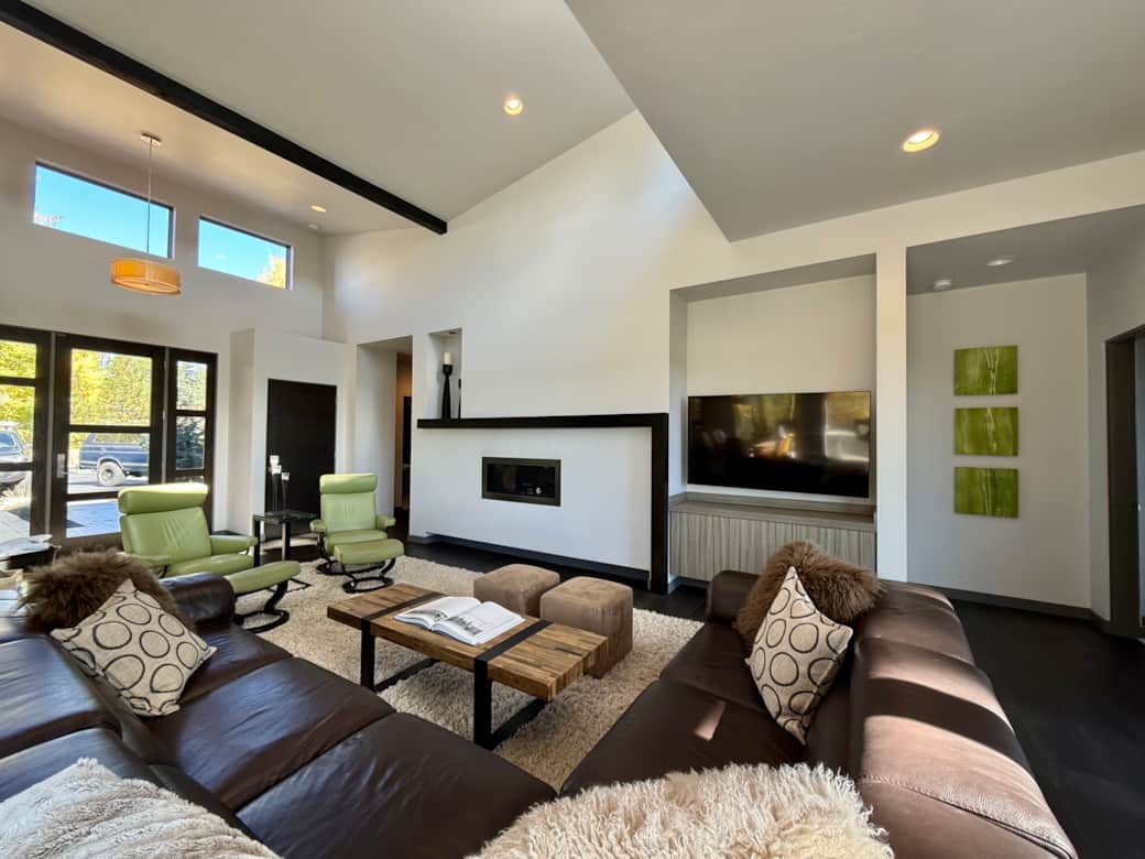 Image picker EB298A83 A636 40CD 9363 DCF1A9074079 42799 000024C0A81FB831