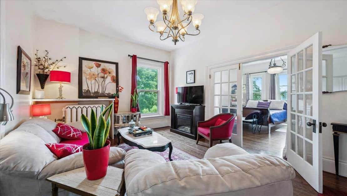 Unit 4 living room