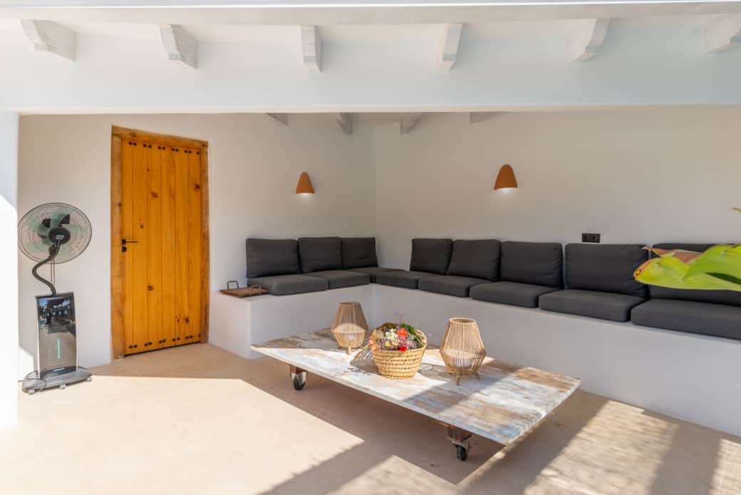 salon extérieur 2 couvert