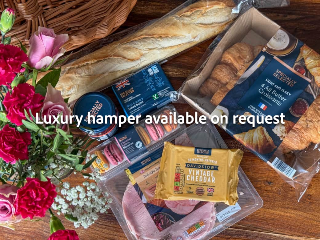 Luxury hamper (available on request) Luxury hamper (available on request)