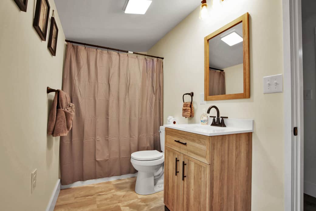 Bathroom 2 - shared bath, tub/shower combo, hairdryer available