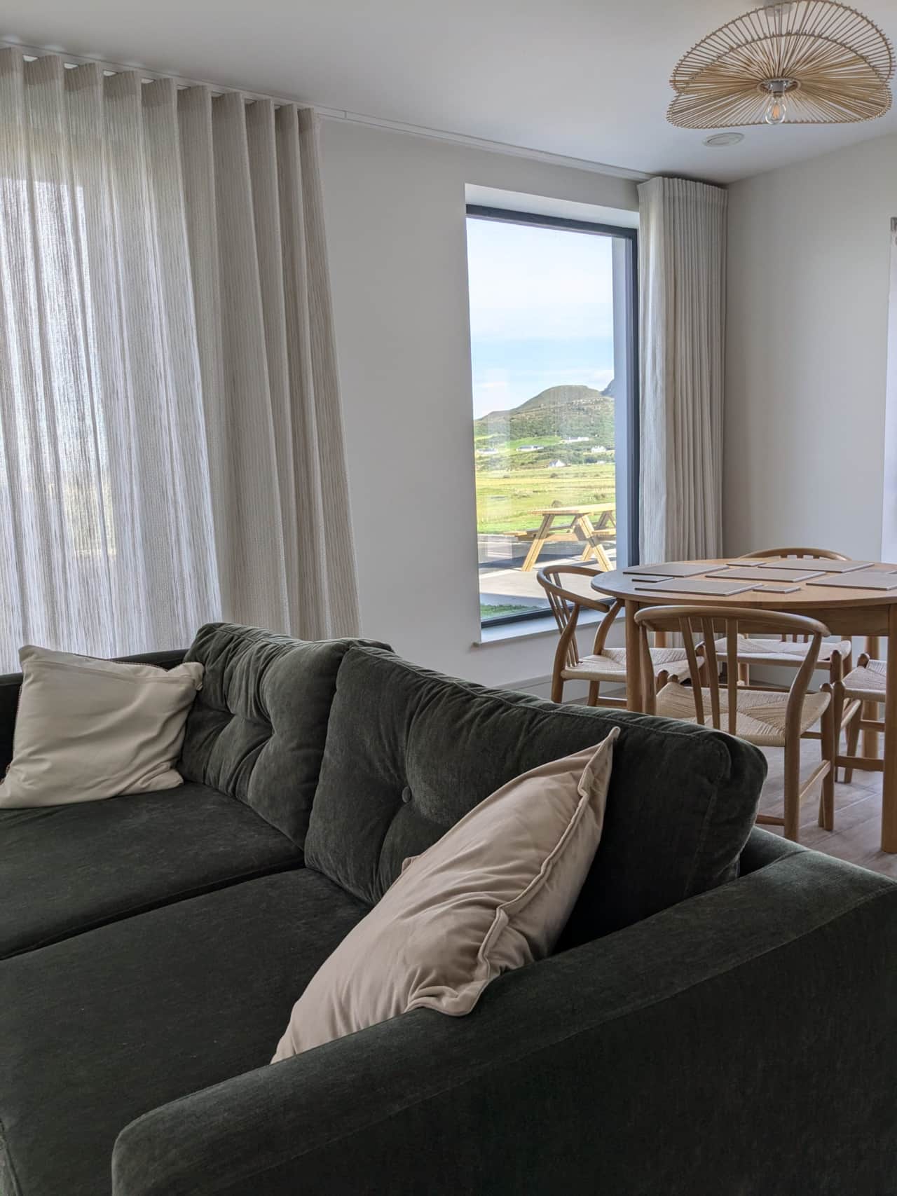 Binion Sitting area @Ballyliffin Beach Houses